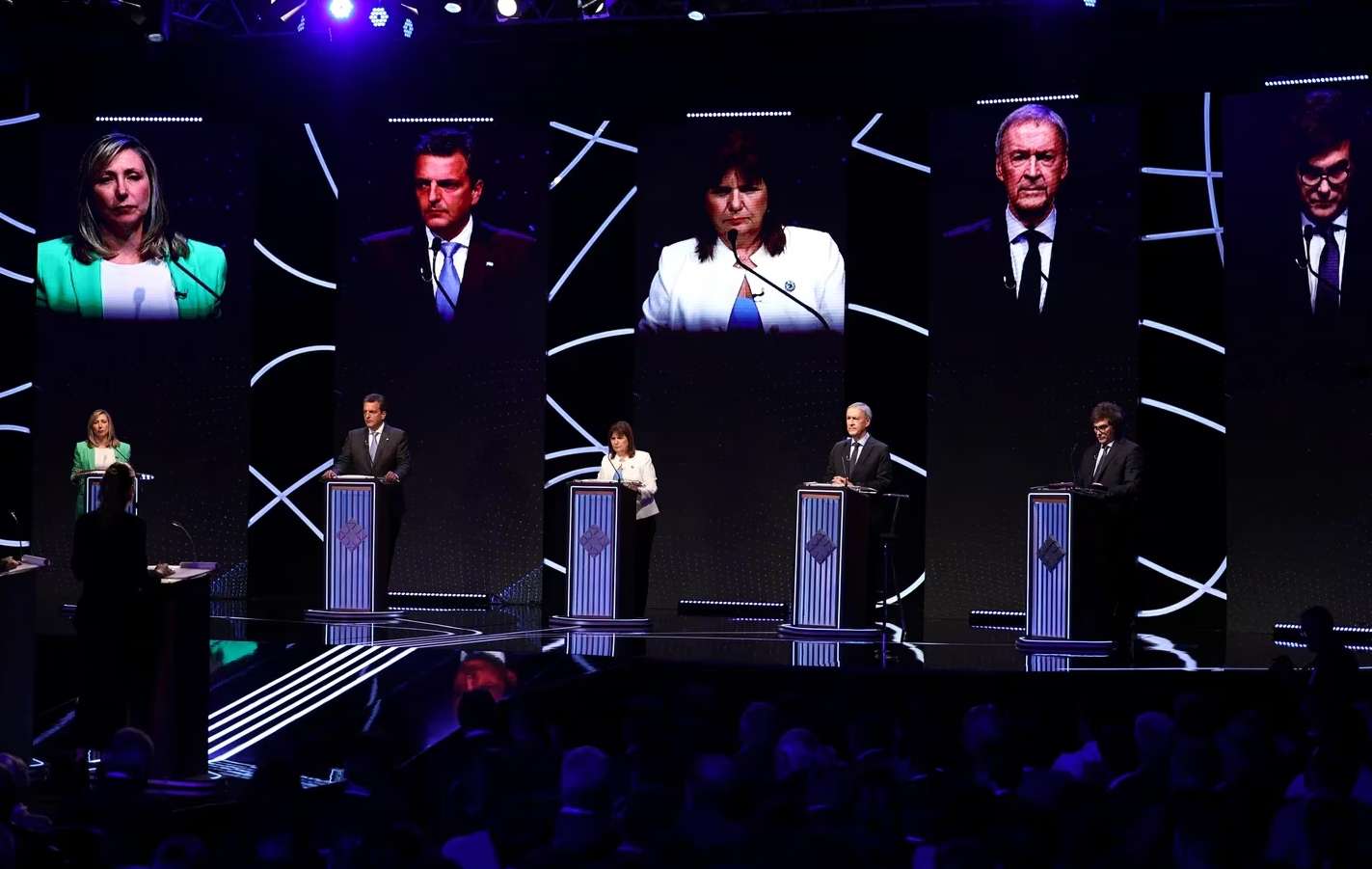 Cruces y chicanas en el primer debate presidencial que se realizó en Santiago del Estero