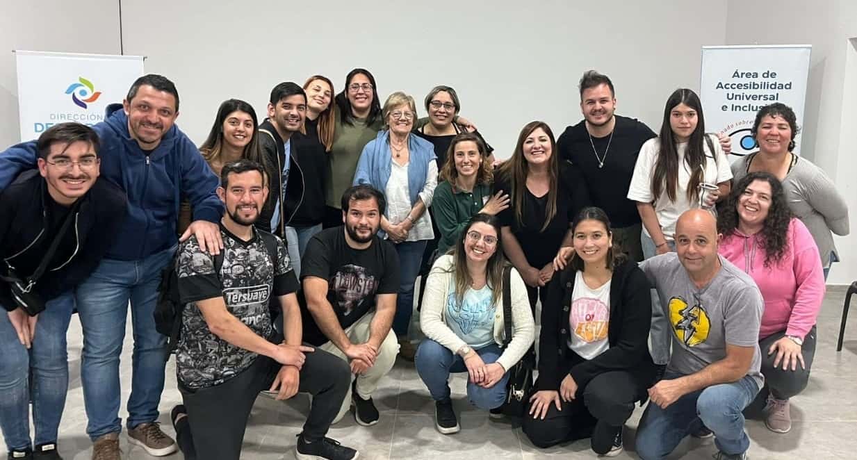 Mediante una jornada inclusiva, Pueblo Belgrano promovió la Lengua de Señas Argentina