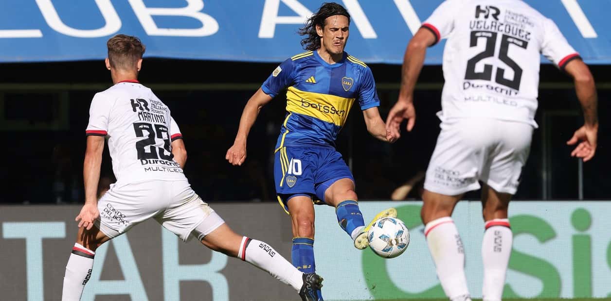 Se confirmó la lesión de Cavani: el delantero se pierde una fecha clave para Boca y la convocatoria de la Uruguay