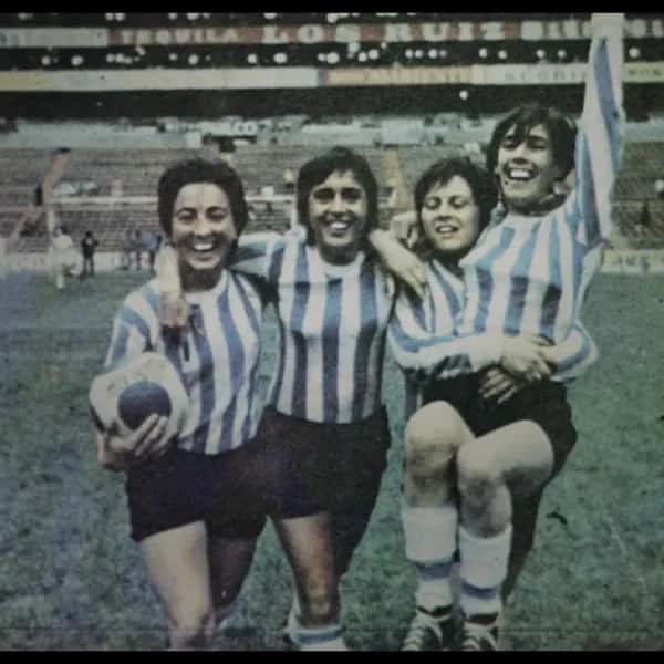 imagen Llega "México 71", el documental sobre la primera Selección Argentina de fútbol femenino