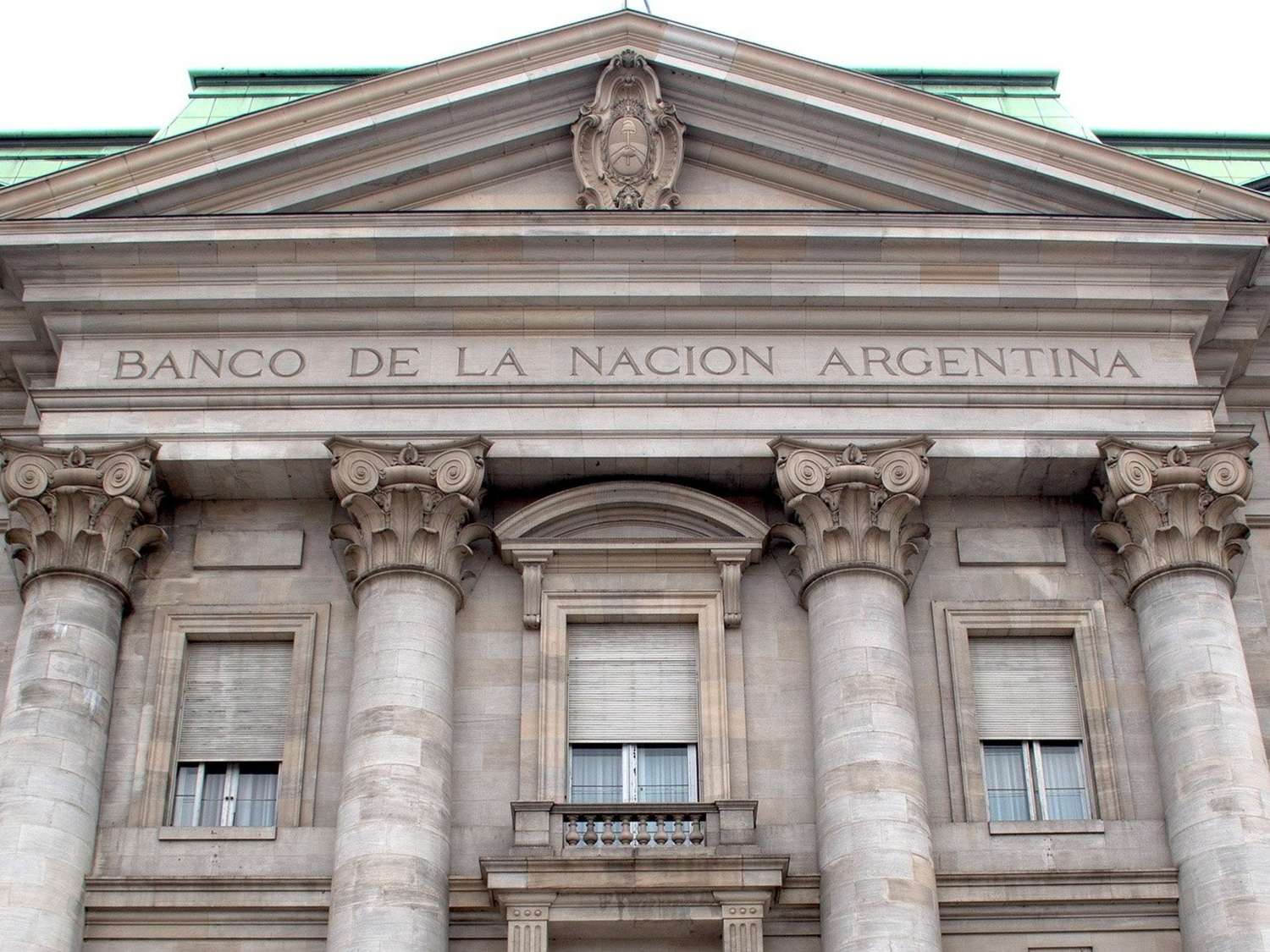 imagen El Gobierno no resigna la privatización del Banco Nación