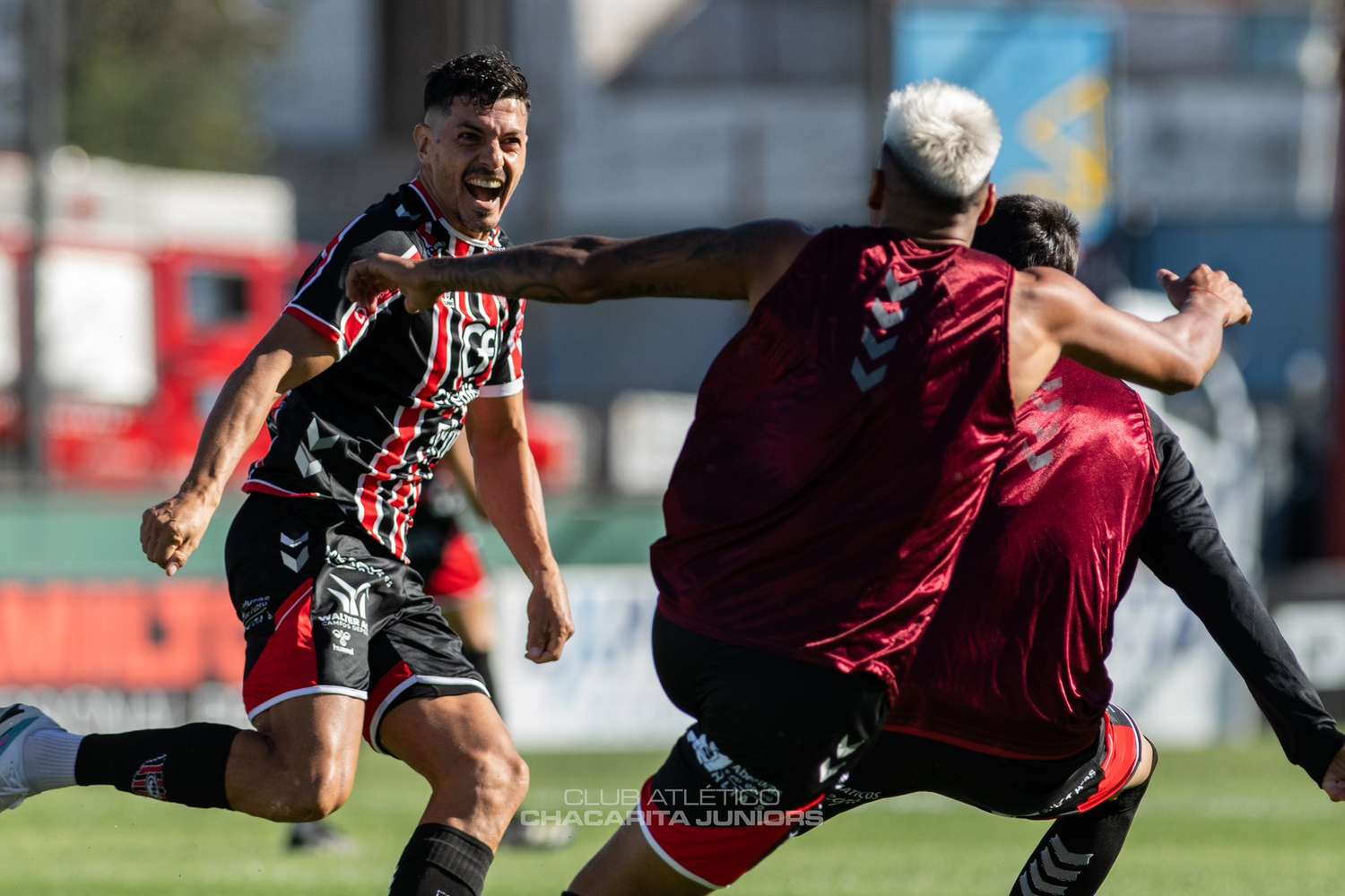 Rodrigo Salinas estampó el empate para el Funebrero en la reanudación