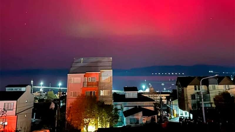 Una tormenta solar provocó inéditas auroras australes en Ushuaia y la Antártida