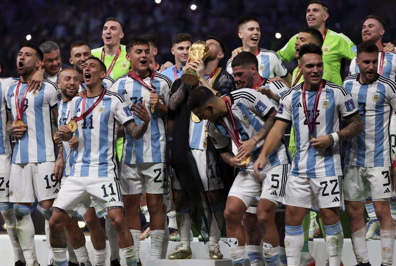 El picante cruce que tuvieron dos futbolistas campeones del mundo con la Selección Argentina en Qatar