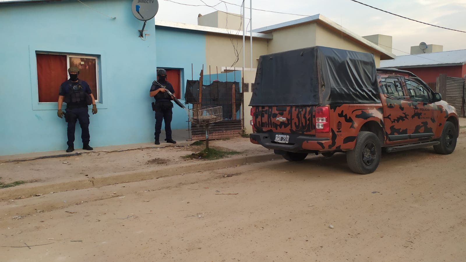 Allanaron Una Vivienda De La Ciudad Y Detuvieron A 3 Personas El Día De Gualeguaychú 9182