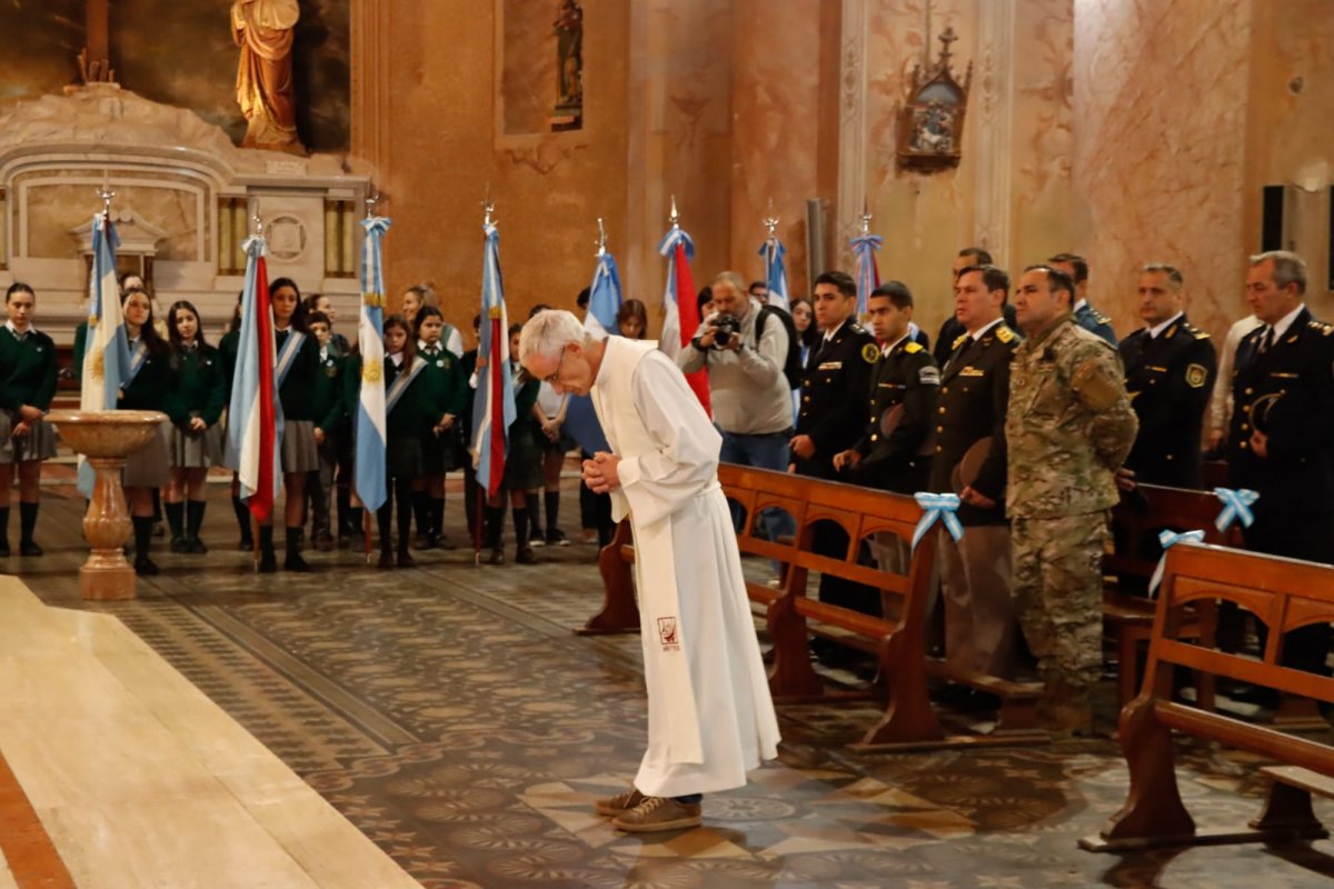 se-realiz-el-tradicional-tedeum-del-25-de-mayo-en-la-catedral-el-d-a