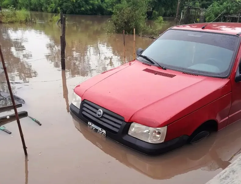 Desbordó un arroyo y hay más de 100 evacuados – El Día de Gualeguaychú
