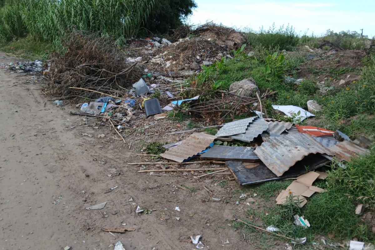 Intentan erradicar los microbasurales en Gualeguaychú