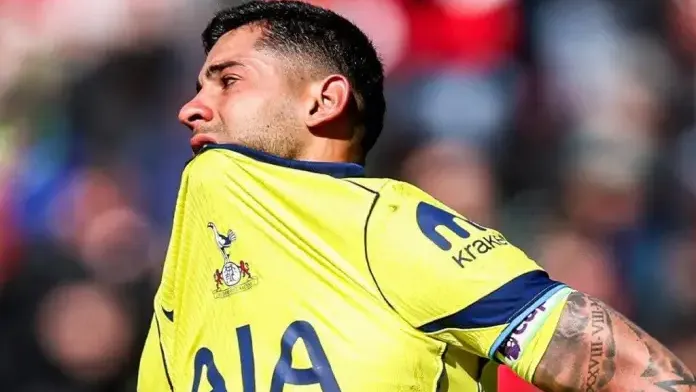 El Cuti Romero sufrió una lesión en la rodilla derecha: ¿Llega al Mundial?
