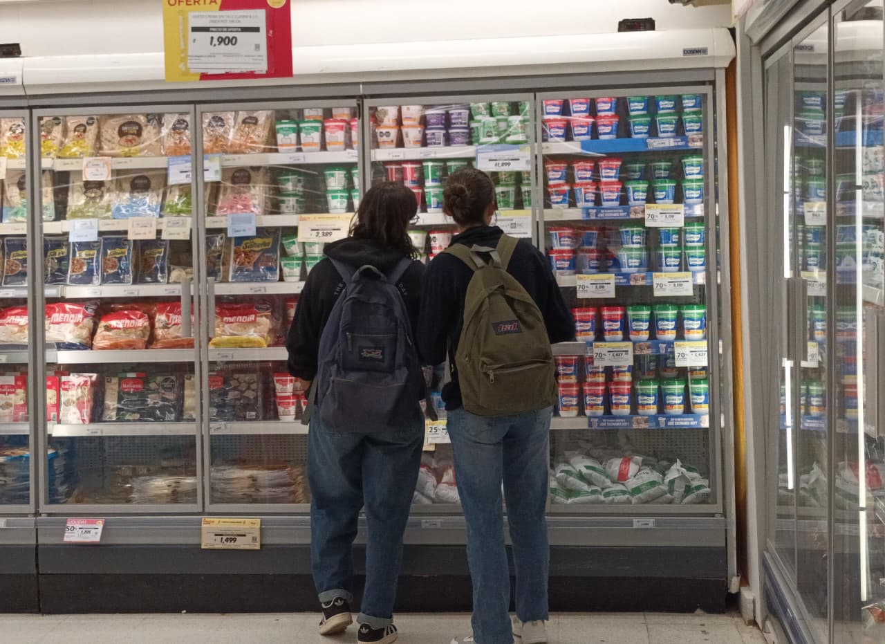 Inflación: después de la desaceleración de mayo, el aumento de alimentos presiona sobre los precios