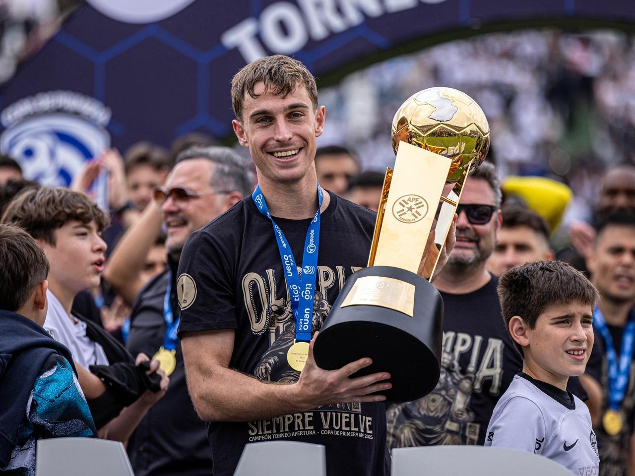 Sabía que venía a un equipo que apunta a ser campeón, sostuvo Juanfer Alfaro tras consagrarse con Olimpia