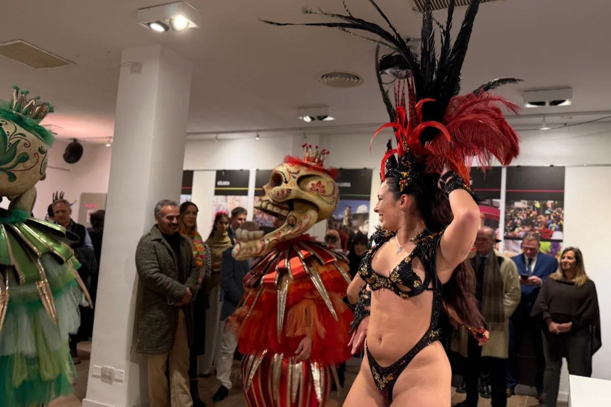El Carnaval del País participó en la muestra internacional sobre carnavales en la Casa de Entre Ríos