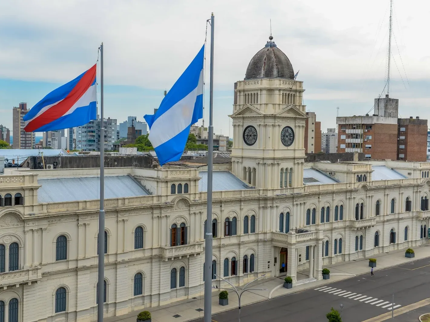El Gobierno provincial convocó a los gremios para este martes