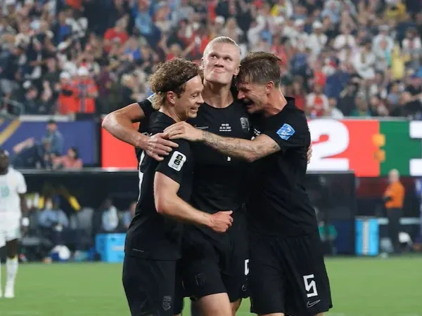 De la mano de Haaland, Noruega le ganó a Senegal y definirá el primer puesto del Grupo I con Francia