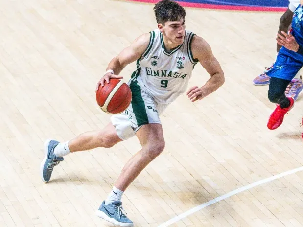 Un ex Central es la gran figura de Gimnasia de Comodoro, que está a un paso de ser campeón de la Liga Nacional