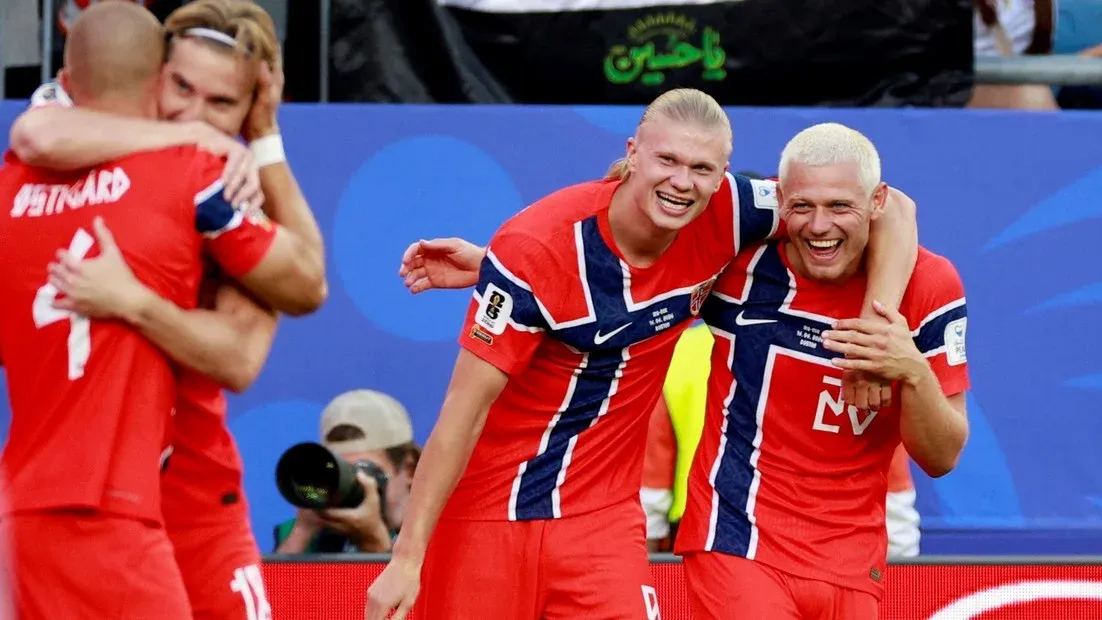 La Selección de Noruega mostró su poder ofensivo y goleó 4-1 a Irak con doblete de Erling Haaland