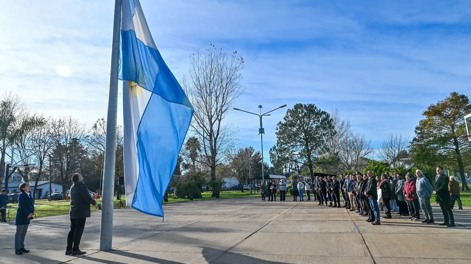 En el acto por el día de la bandera, Fiorotto destacó los valores y las ideas de Manuel Belgrano