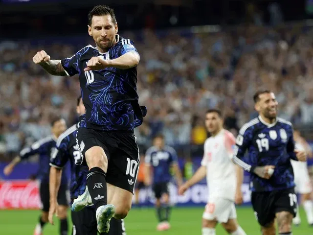 Con Messi encendido, la Selección Argentina cerró una fase de grupos perfecta y se afianza entre los candidatos