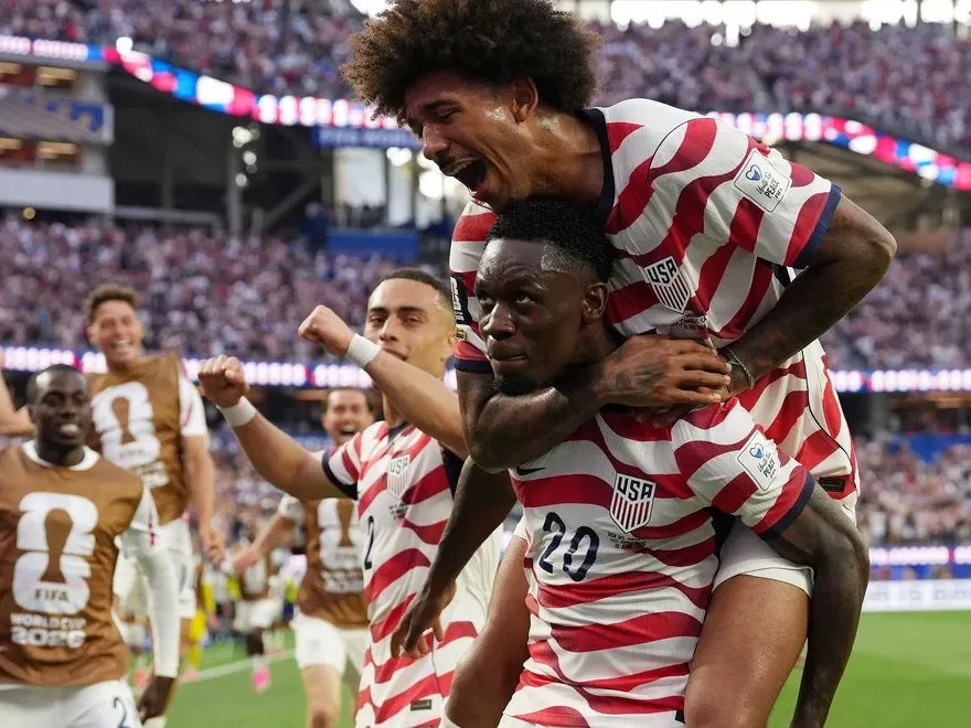 Estados Unidos goleó a la Paraguay de Alfaro y tuvo un debut arrollador como anfitrión