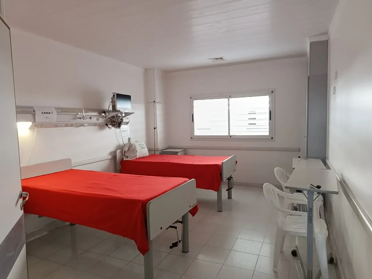 Arreglaron la Sala F en el nuevo edificio del Hospital Centenario