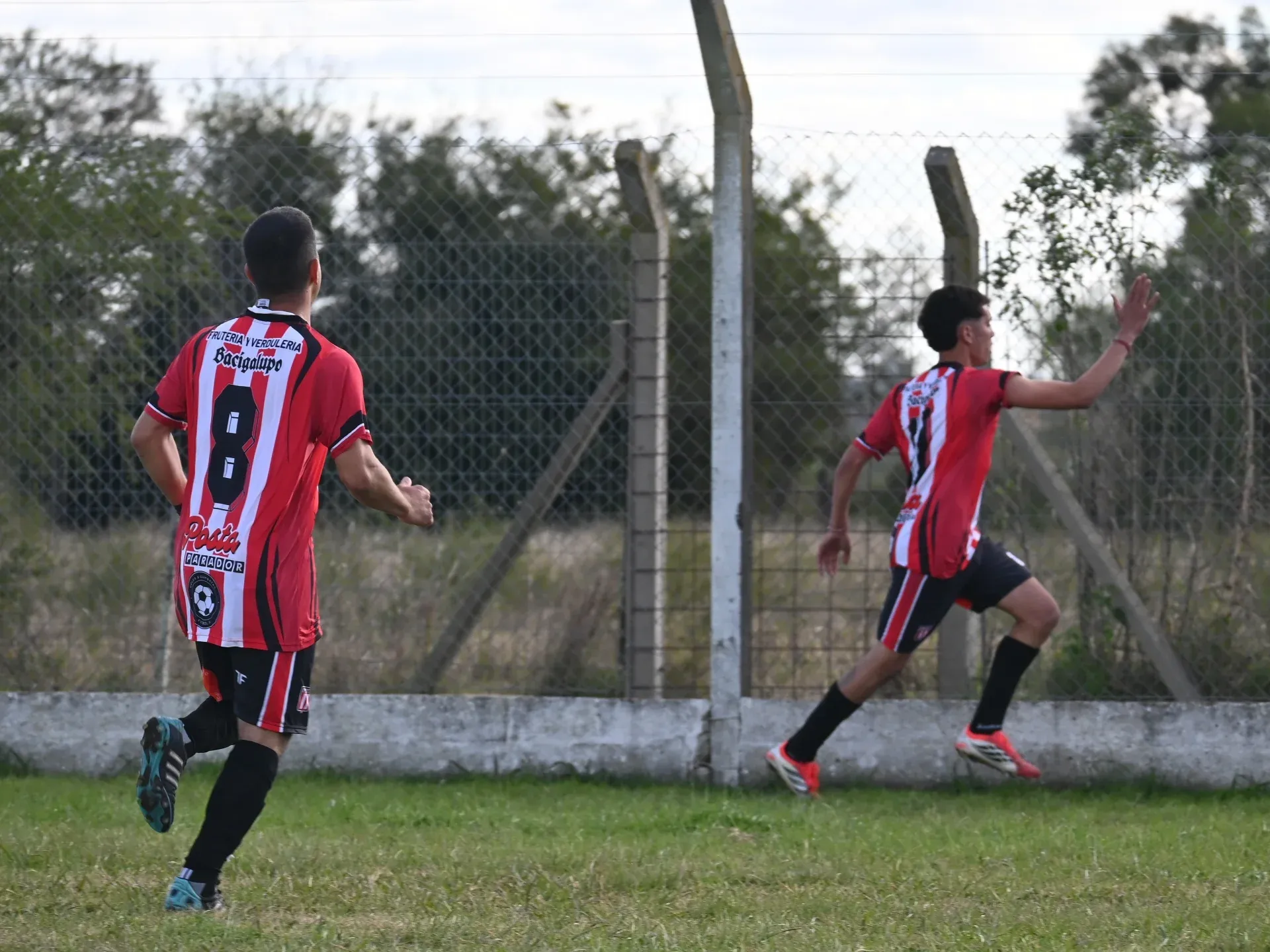 Black River derrotó a Sportivo Larroque y es líder momentáneo del Torneo Apertura de Primera B