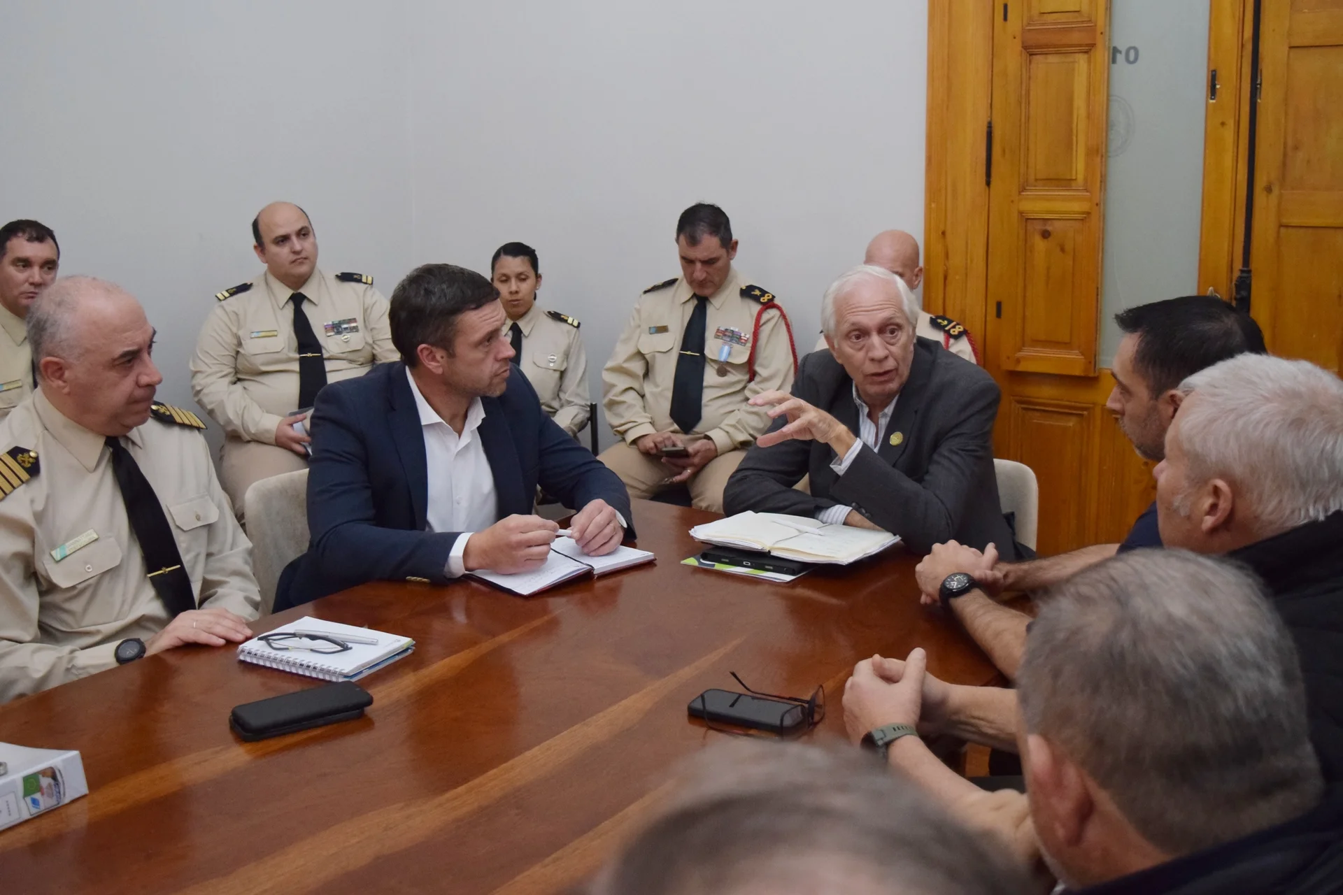 Toman medidas para facilitar el movimiento de hacienda desde islas a tierra firme ante posible creciente del río